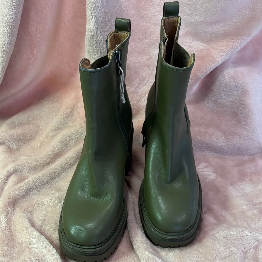 Sam & Libby Olive Heeled Ankle Boots never worn - Picture 5 of 9